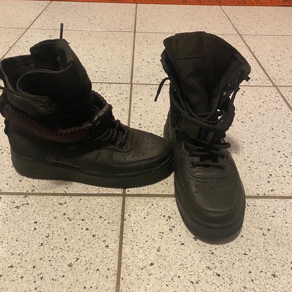 Nike Winter AF1 - Picture 2 of 4